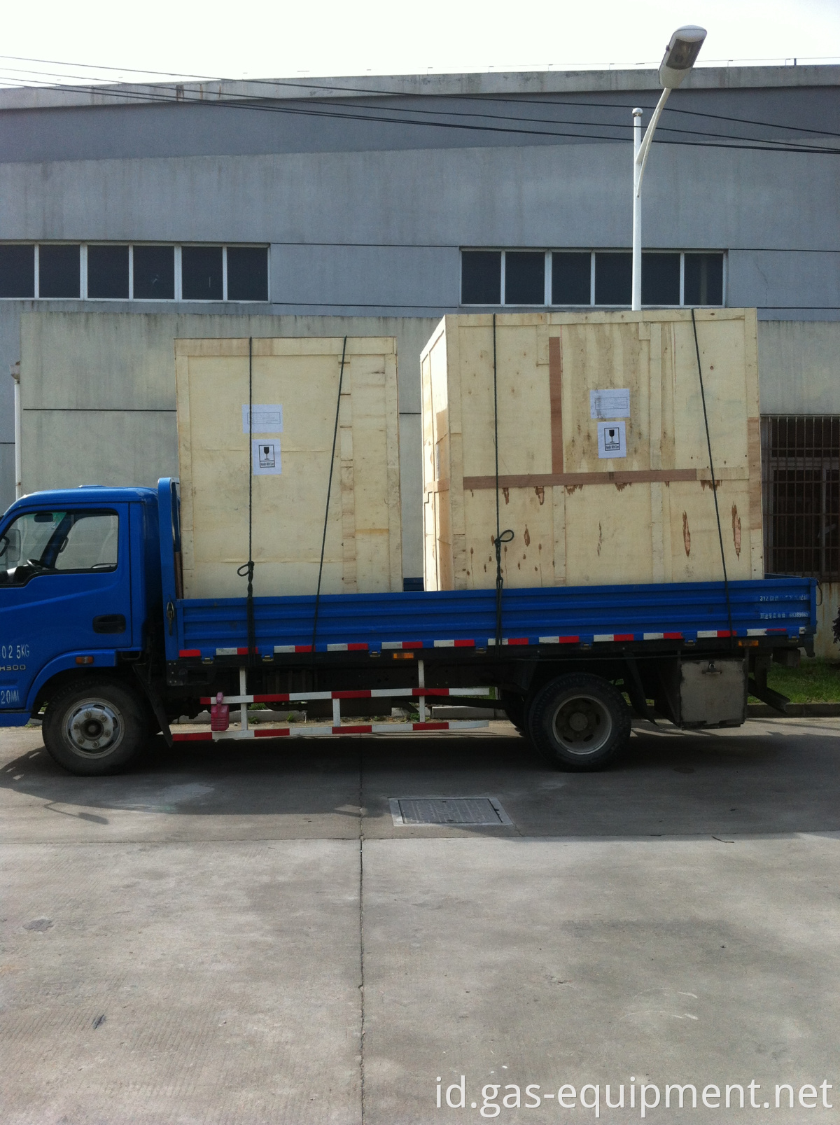 Kerupuk Amonia Otomatis H2 Generator Ammonia Cracker Industri H2 Generator oleh Dekomposisi Amonia
